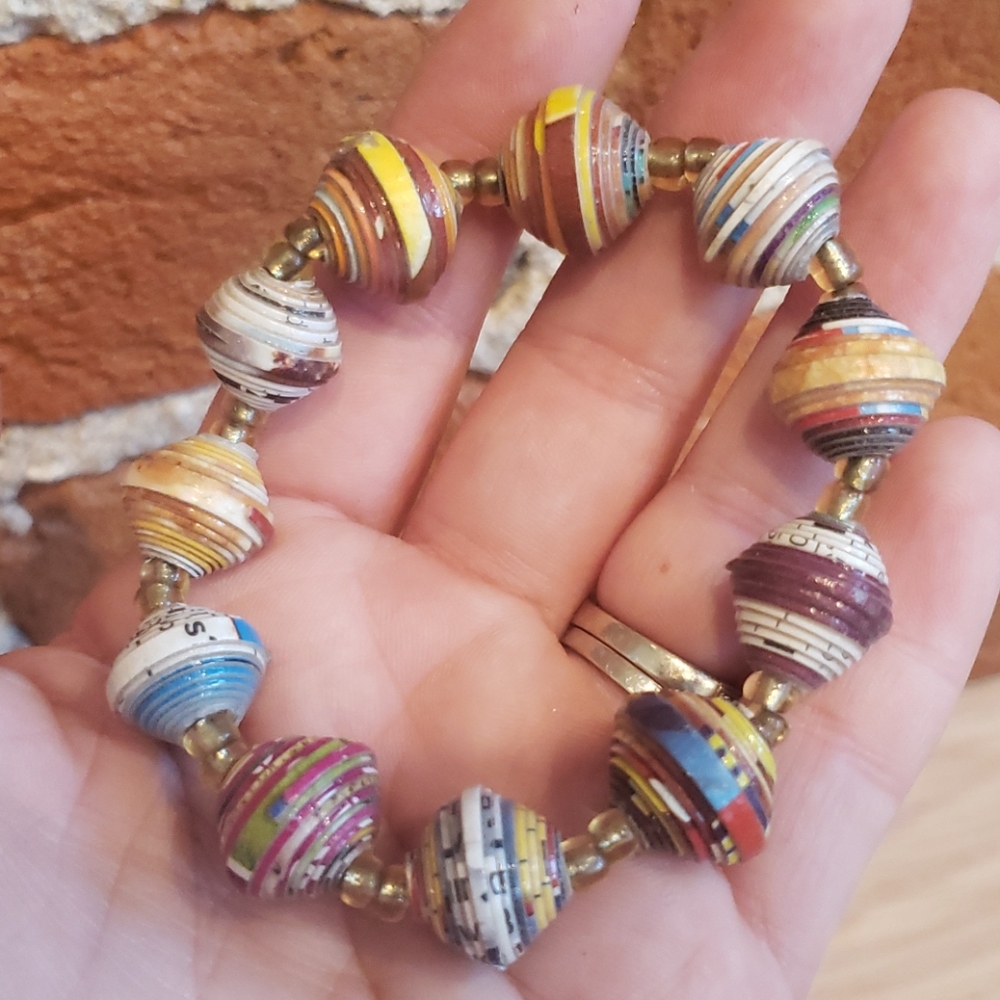 Colorful bracelet 💕 - Picture 4 of 5